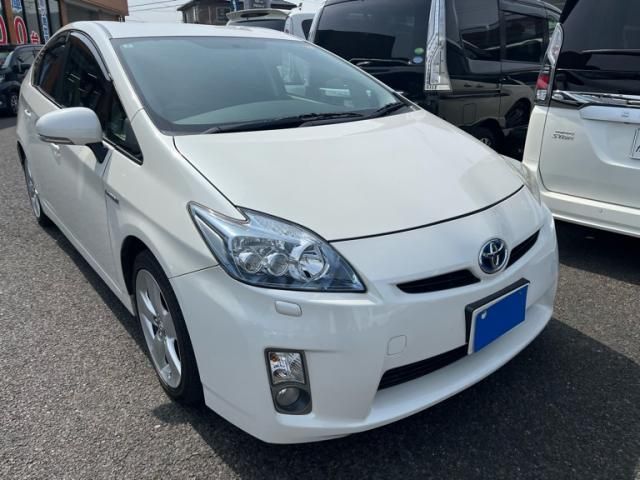 TOYOTA PRIUS 2011 Image 31
