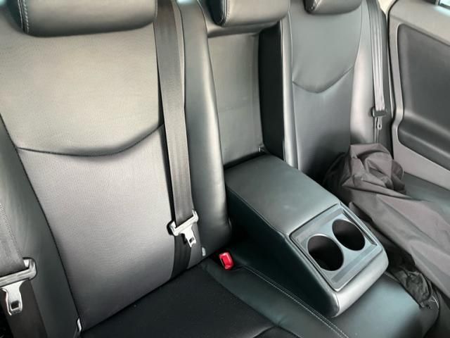 TOYOTA PRIUS 2011 Image 31