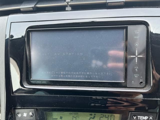 TOYOTA PRIUS 2011 Image 31