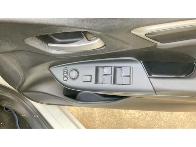 HONDA FIT HYBRID 2015 Image 31