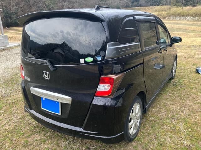 HONDA FREED SPIKE 2011 Image 31