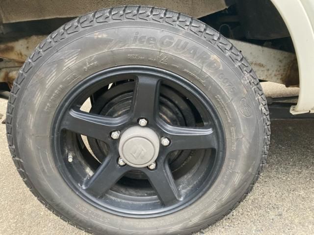 SUZUKI JIMNY 4WD 2013 Image 31