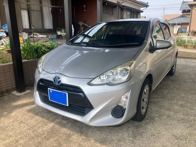 TOYOTA AQUA 2015 Image 31