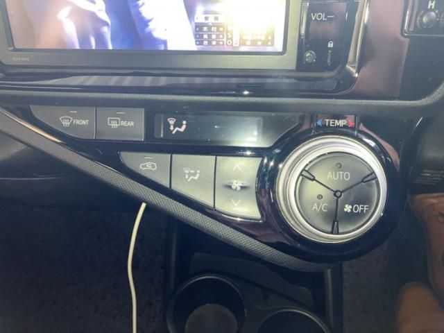 TOYOTA AQUA 2015 Image 31