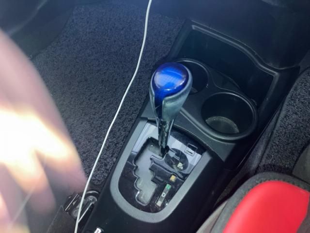 TOYOTA AQUA 2015 Image 31