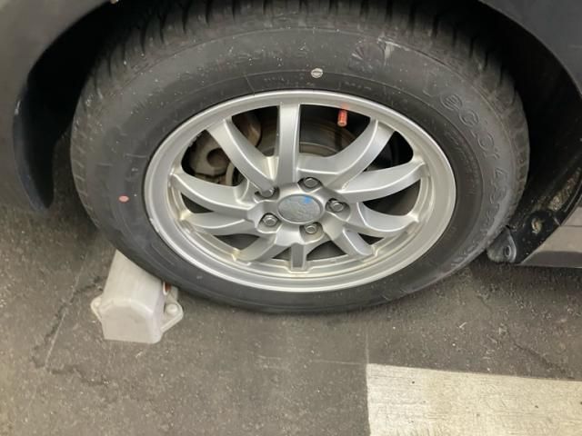 TOYOTA PRIUS ALPHA 2013 Image 31