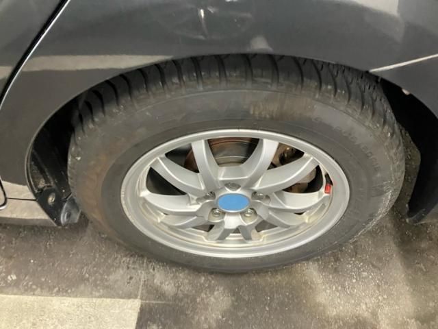 TOYOTA PRIUS ALPHA 2013 Image 31