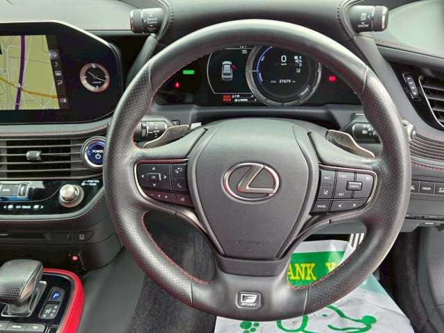 TOYOTA LEXUS LS500H 2021 Image 31