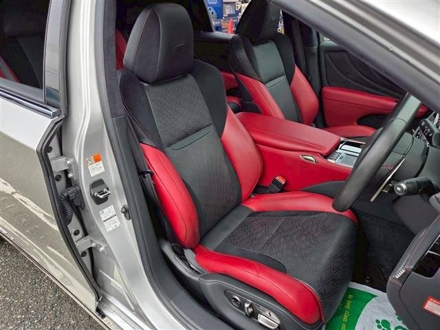 TOYOTA LEXUS LS500H 2021 Image 31