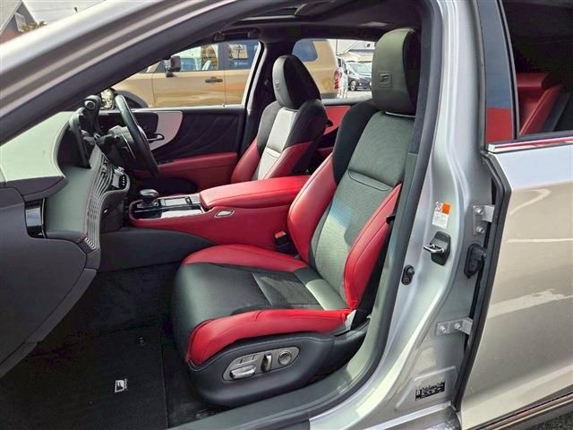 TOYOTA LEXUS LS500H 2021 Image 31