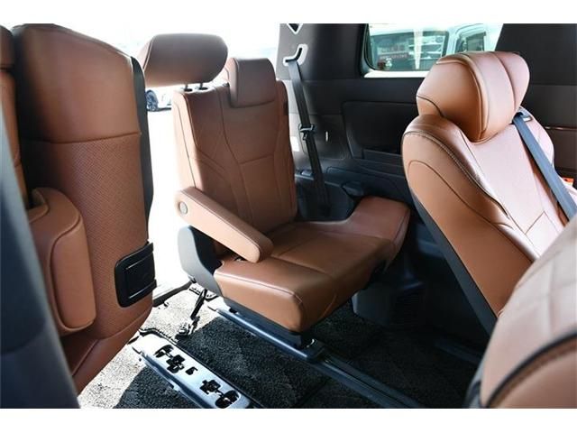 TOYOTA VELLFIRE  HYBRID 2024 Image 31