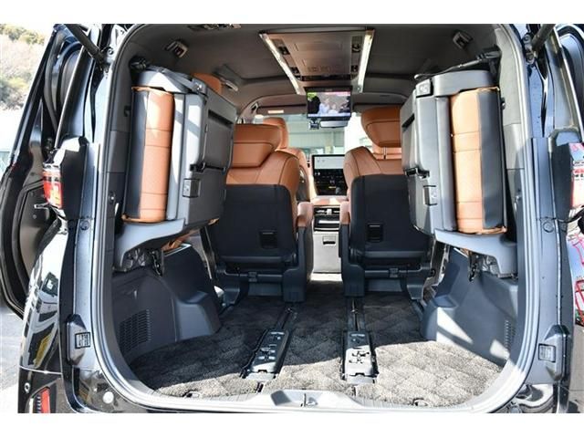 TOYOTA VELLFIRE  HYBRID 2024 Image 31