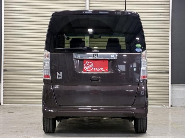 HONDA N BOX 2017 Image 31