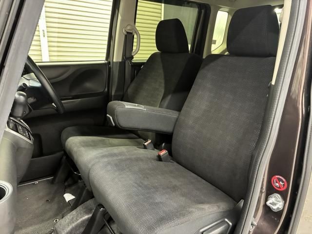 HONDA N BOX 2017 Image 31