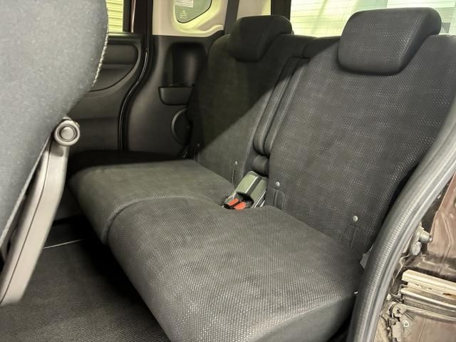 HONDA N BOX 2017 Image 31