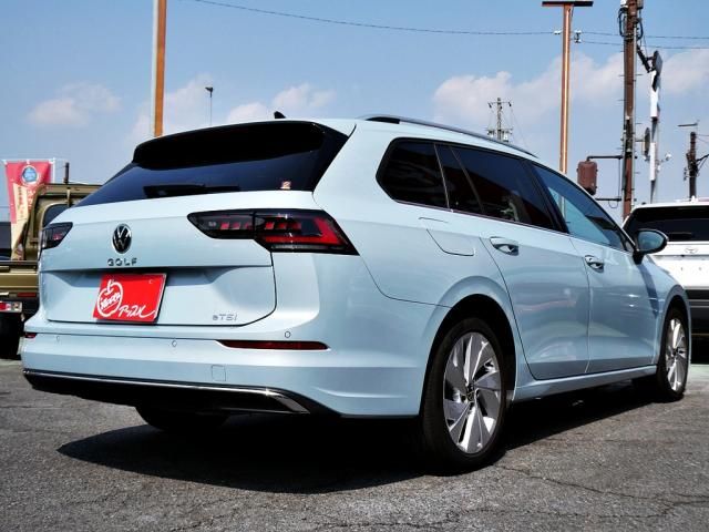 VOLKSWAGEN GOLF VARI 2025 Image 31