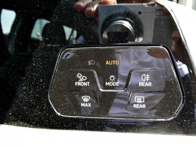 VOLKSWAGEN GOLF VARI 2025 Image 31