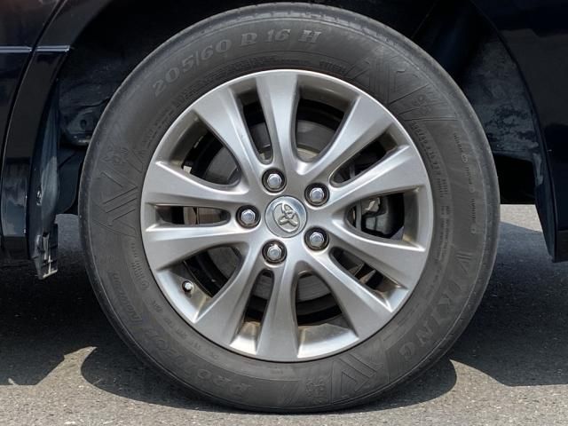 TOYOTA VOXY 2011 Image 31