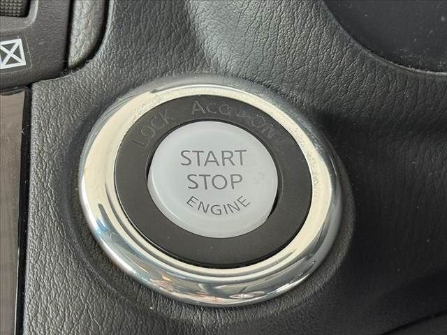 NISSAN FUGA 2013 Image 31