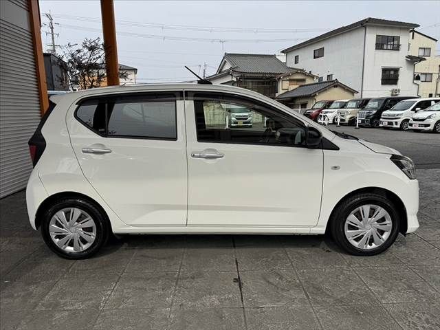 DAIHATSU MIRA E:S 2017 Image 31