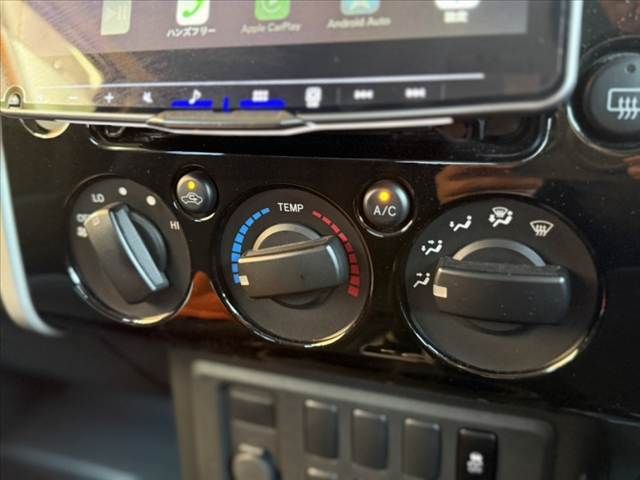 TOYOTA FJ CRUISER 4WD 2012 Image 31