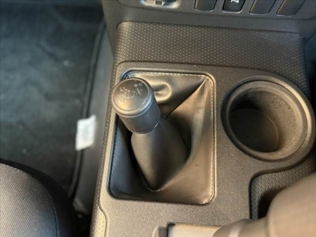 TOYOTA FJ CRUISER 4WD 2012 Image 31