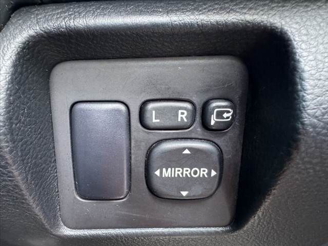 TOYOTA HARRIER 2WD 2007 Image 31