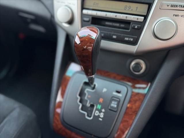 TOYOTA HARRIER 2WD 2012 Image 31