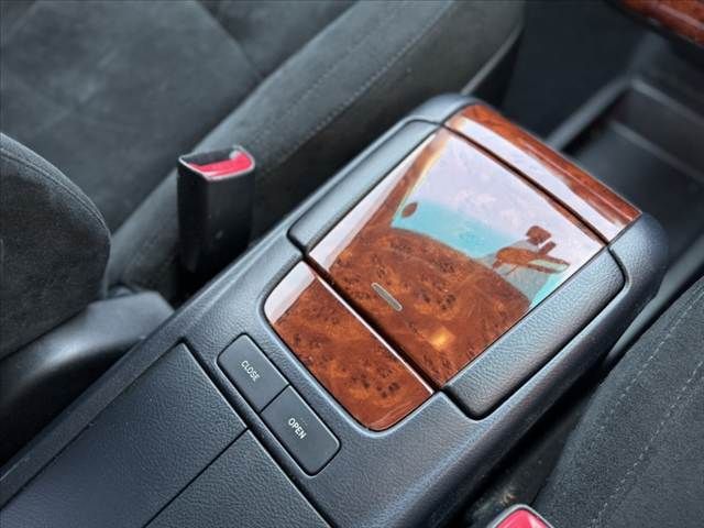 TOYOTA HARRIER 2WD 2012 Image 31