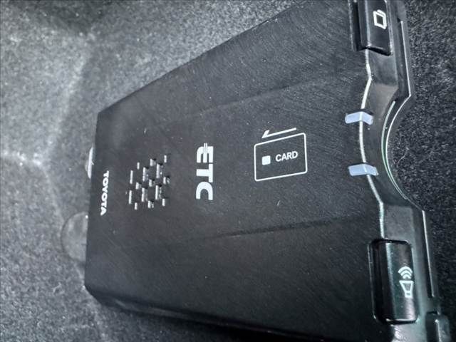 TOYOTA HARRIER 2WD 2012 Image 31