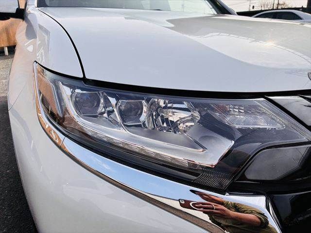 MITSUBISHI OUTLANDER PHEV 2017 Image 31