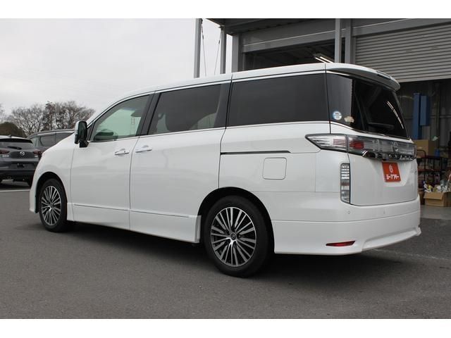 NISSAN ELGRAND 2024 Image 31