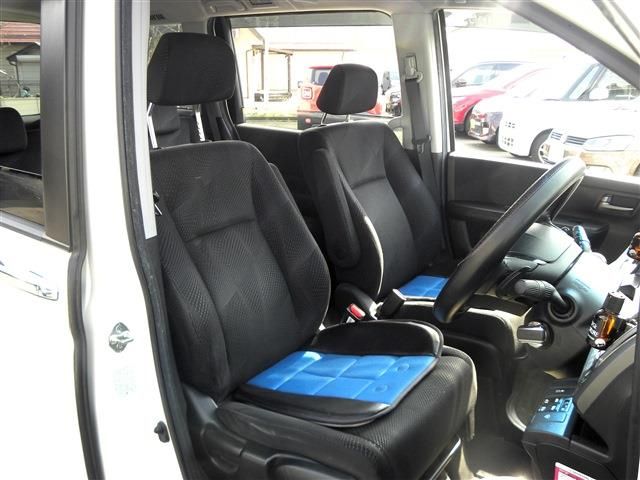 HONDA STEPWAGON SPADA 4WD 2011 Image 31