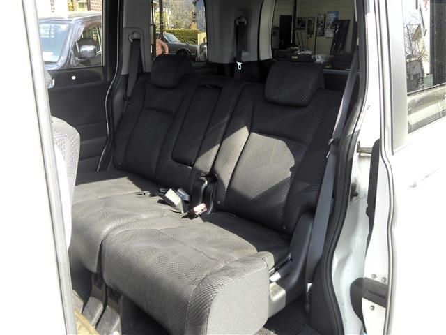 HONDA STEPWAGON SPADA 4WD 2011 Image 31