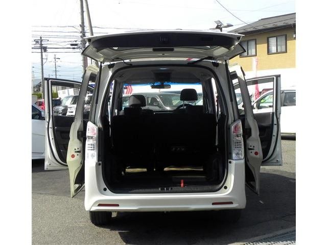 HONDA STEPWAGON SPADA 4WD 2011 Image 31