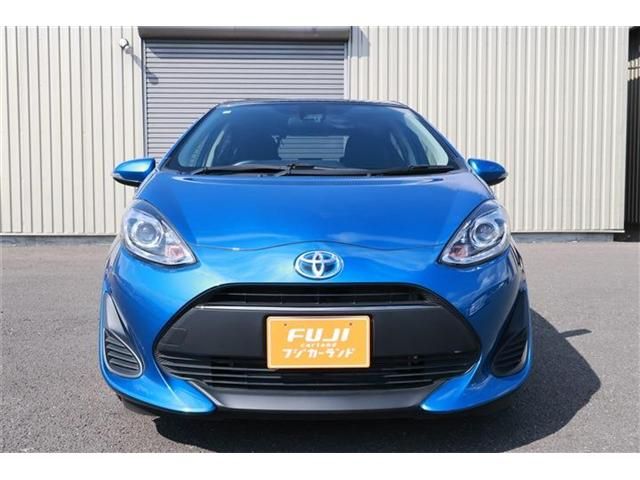 TOYOTA AQUA 2017 Image 31