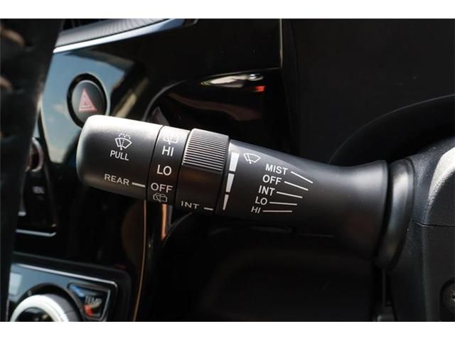 TOYOTA AQUA 2017 Image 31