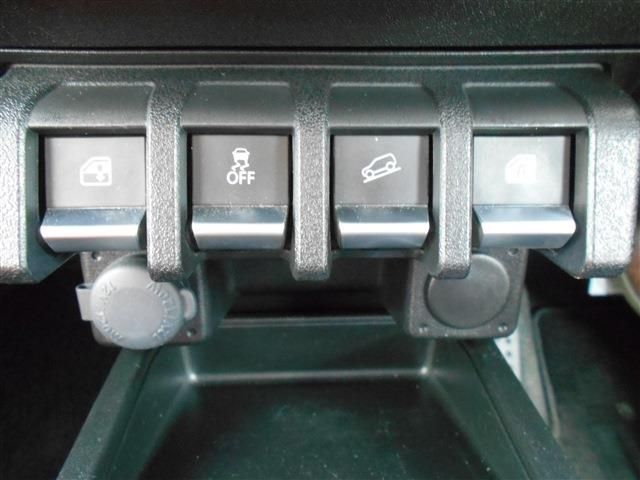 SUZUKI JIMNY 4WD 2022 Image 31