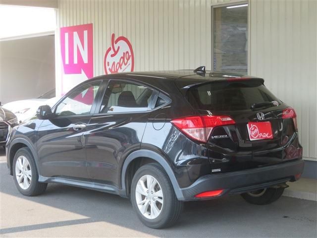 HONDA VEZEL 2017 Image 31