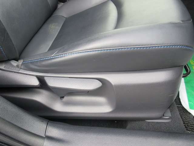 TOYOTA PRIUS 2018 Image 31