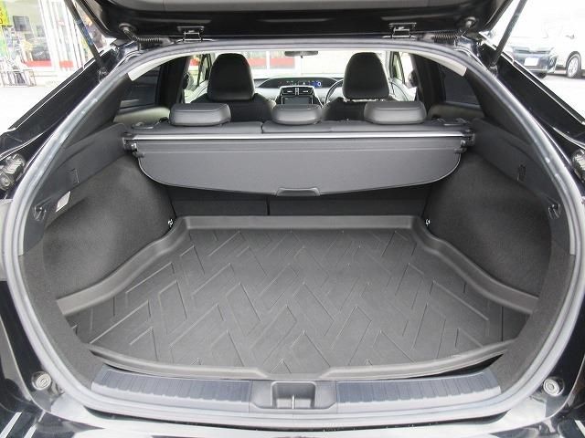 TOYOTA PRIUS 2018 Image 31