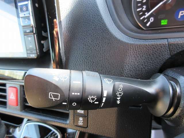 TOYOTA ESQUIRE 2020 Image 31