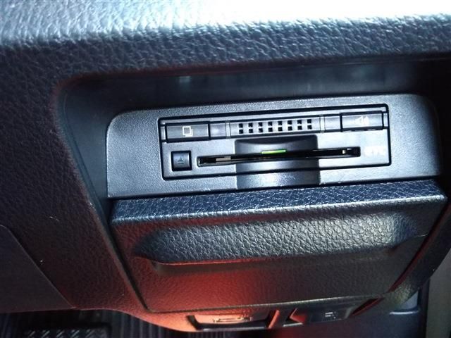 TOYOTA ESQUIRE HYBRID 2015 Image 31