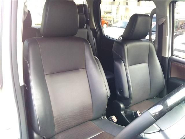 TOYOTA ESQUIRE HYBRID 2015 Image 31