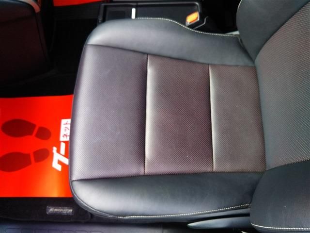 TOYOTA ESQUIRE HYBRID 2015 Image 31