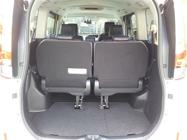 TOYOTA ESQUIRE HYBRID 2015 Image 31