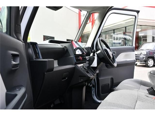 DAIHATSU TANTO 2025 Image 31