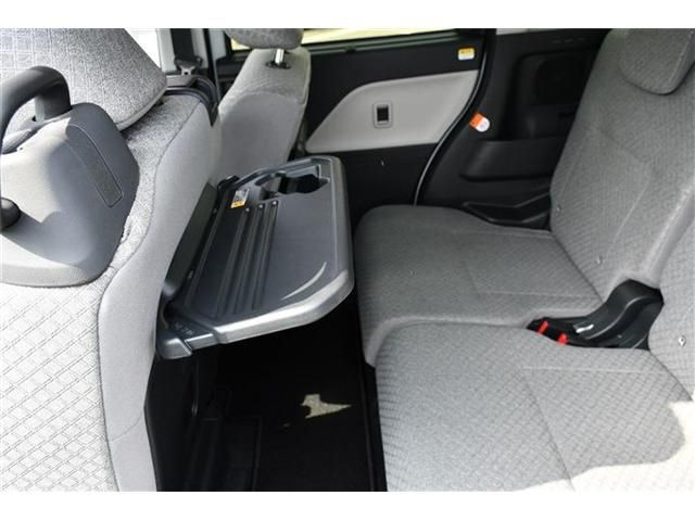 DAIHATSU TANTO 2025 Image 31