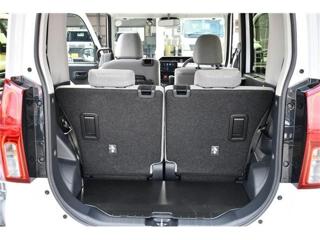 DAIHATSU TANTO 2025 Image 31