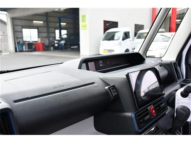 DAIHATSU TANTO 2025 Image 31